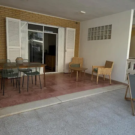 Casa Rustica A Solo 50 Metros Del Mar Y Paseo Maritimo - Ideal Familias