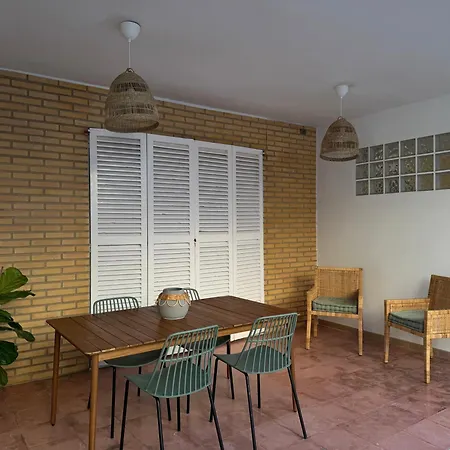 Casa Rustica A Solo 50 Metros Del Mar Y Paseo Maritimo - Ideal Familias *